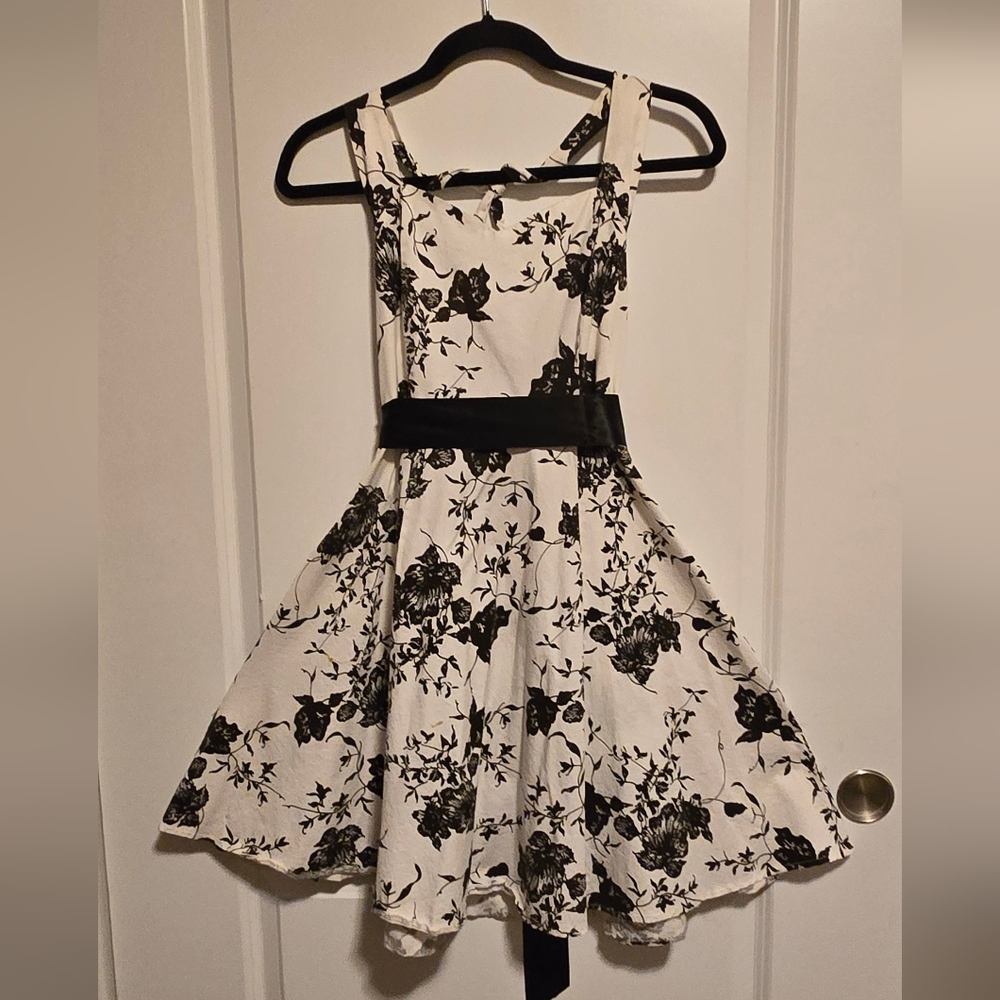  Women's Vintage Black Halter Dress 1950s Floral Spring Retro Rockabilly
